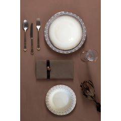 Sweet Romantic Сервиз обеденный  на 12 персон 60 предметов (тарелка мелкая 27 см- 12 шт., тарелка мелкая 22 см- 12 шт., тарелка мелкая 24 см- 12 шт., тарелка глубокая 16 см - 12 шт., блюдо овальное 27 см - 2 шт., солонка - 2 шт., перечница - 2 шт.,тарелка