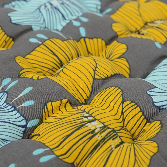 Подушка на стул из хлопка серого цвета с принтом Цветы из коллекции Prairie, 40х40 см, Tkano, изображение 2