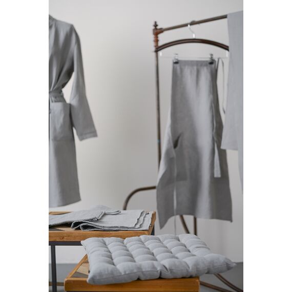 Подушка на стул стеганая из умягченного льна серого цвета, 40х40 см, Tkano, изображение 7