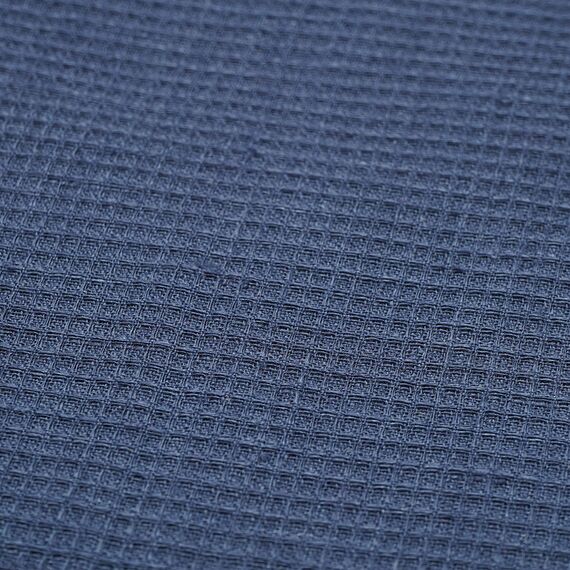 Набор из двух вафельных полотенец изо льна темно-синего цвета из коллекции Essential, 50х70 см, Tkano, изображение 8