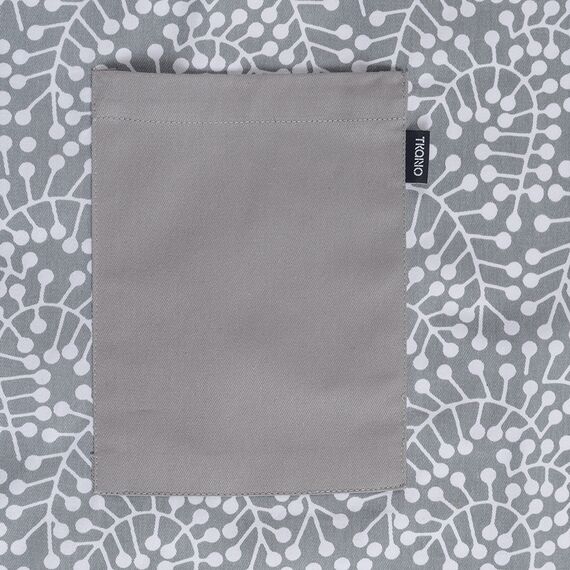 Фартук из хлопка серого цвета с принтом Спелая Смородина из коллекции Scandinavian touch, 70х85 см, Tkano, изображение 3