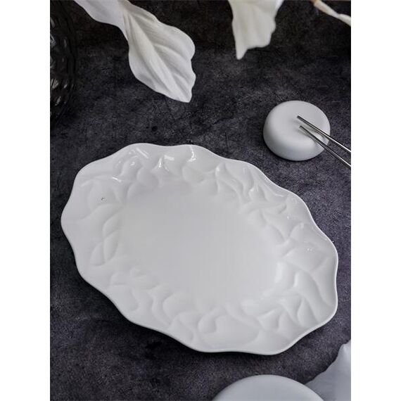 Блюдо овальное 31x22,5 см, h 2,5 см, костяной фарфор, Origami, Casa di fortuna